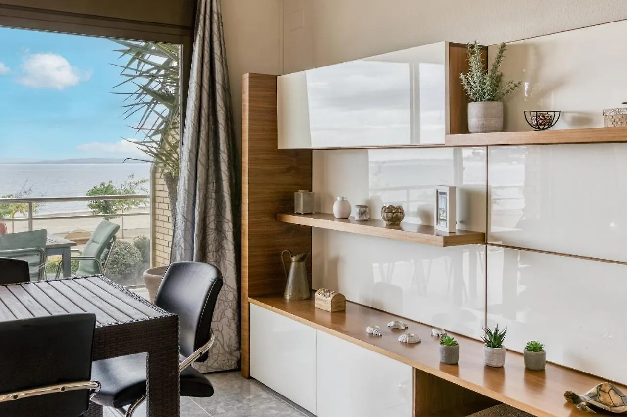 Roses Frontline Perfect For Family Apartment Spain