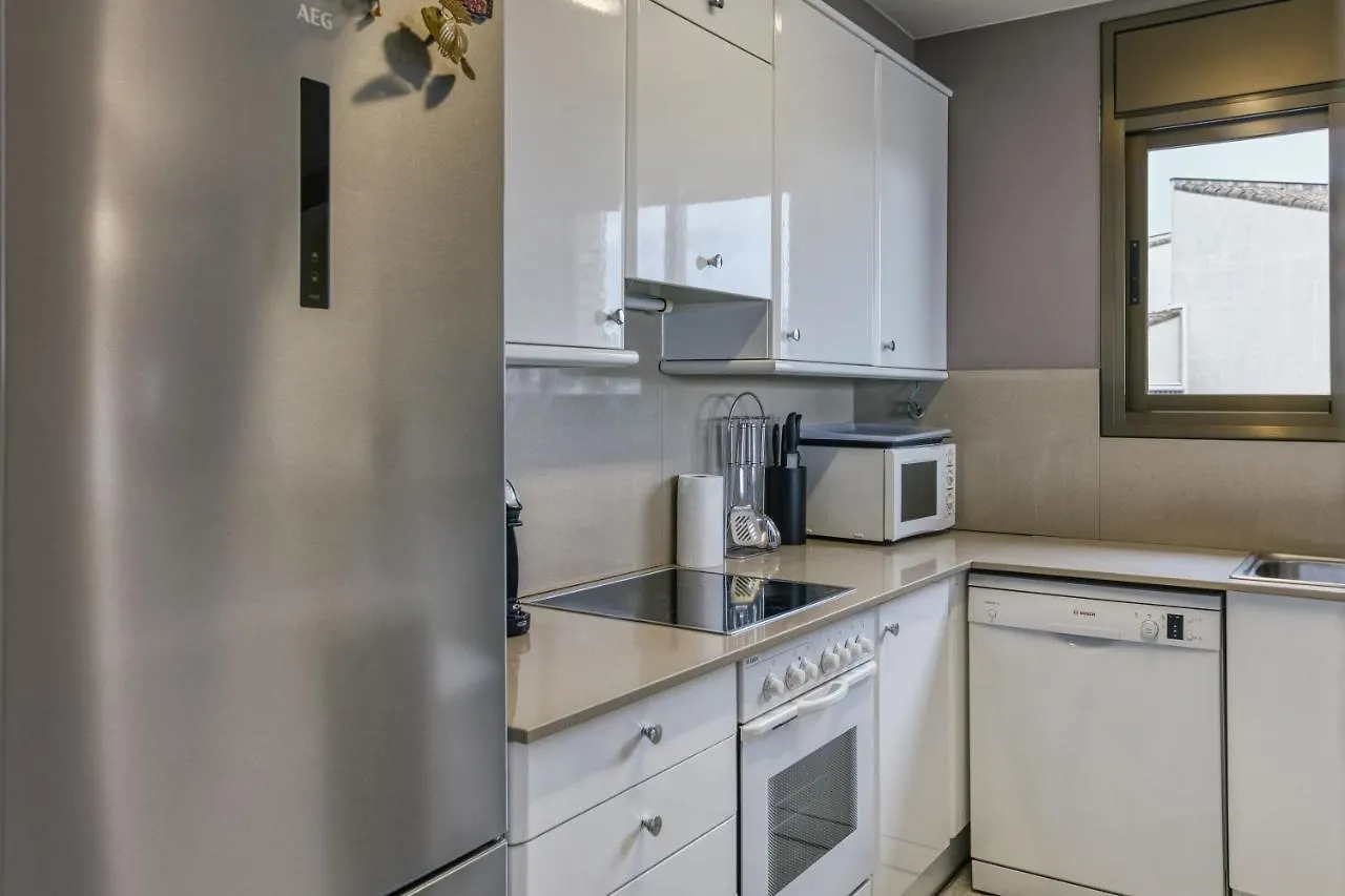 Roses Frontline Perfect For Family Apartment Spain