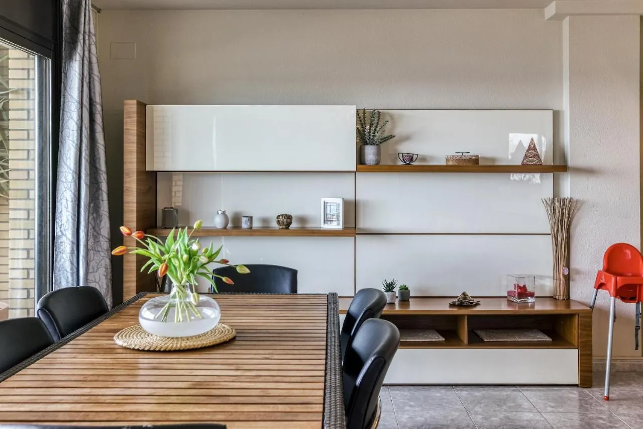 Roses Frontline Perfect For Family Apartment
